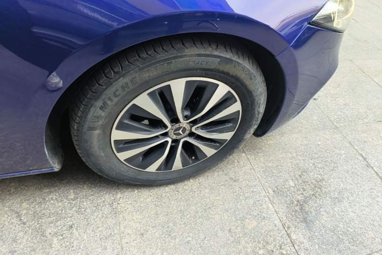 Used Mercedes-Benz A-Class 2020 A 180 L Right Rear Wheel Hub