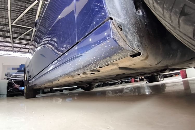 Used Mercedes-Benz A-Class 2020 Restyled A 200 L Sport Sedan Fashion Version Right Side Sill