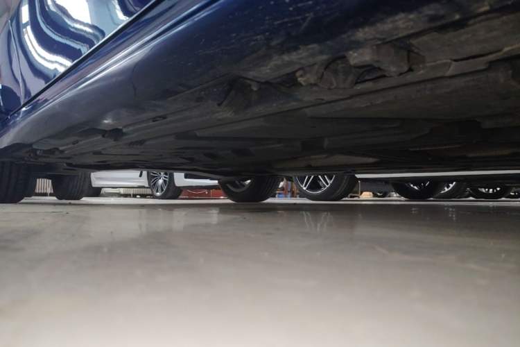 Used Mercedes-Benz A-Class 2020 A 200 L Sport Sedan Right Side Sill