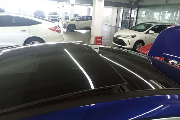Used Mercedes-Benz A-Class 2020 Restyled A 200 L Sport Sedan Fashion Version Roof