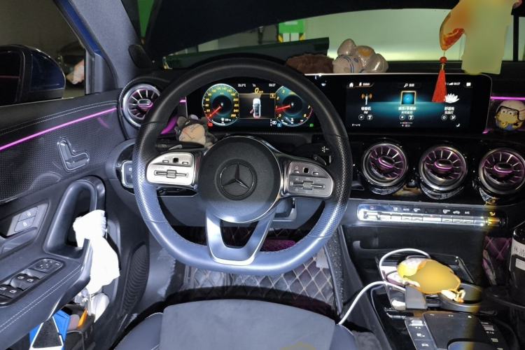 Used Mercedes-Benz A-Class 2020 Restyled A 200 L Sport Sedan Fashion Version Steering Wheel