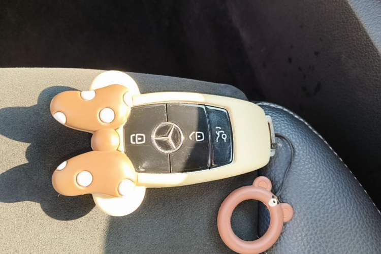 Used Mercedes-Benz A-Class 2020 Restyled A 200 L Sport Sedan Fashion Version Vehicle Key
