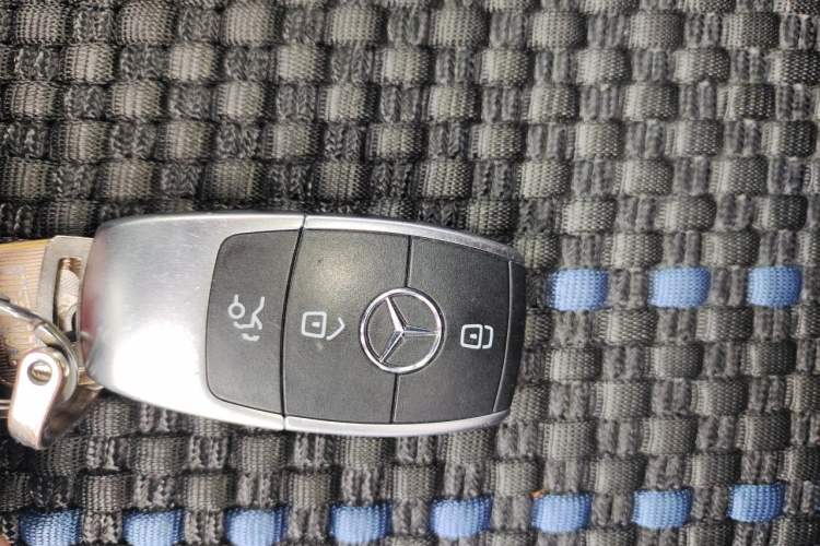 Used Mercedes-Benz A-Class 2020 Second Facelift A 180 L Sport Sedan Vehicle Key