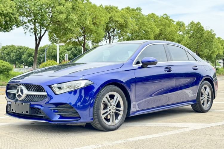Used Mercedes-Benz A-Class 2021 A 180 L Sport Sedan Guazi used car, China used car export, Used car for sale, Used  cars, Cheapest cars for sale