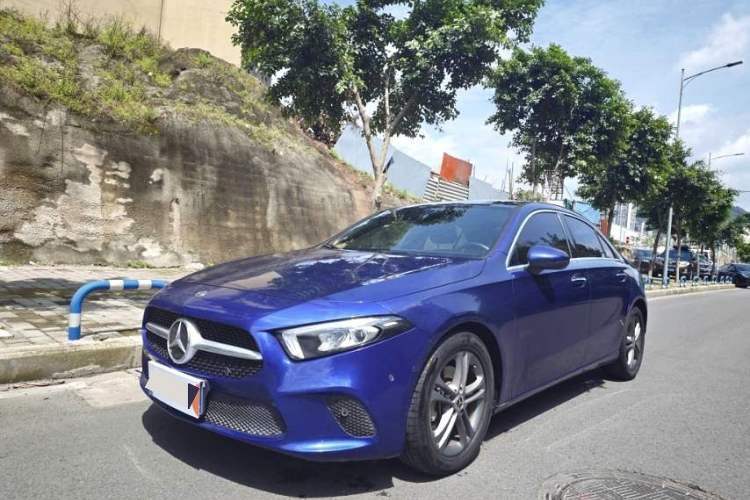 Used Mercedes-Benz A-Class 2020 A 200 L Guazi used car, China used car export, Used car for sale, Used cars, Cheapest cars for sale