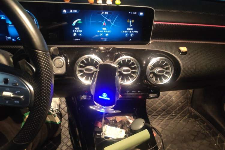 Used Mercedes-Benz A-Class 2020 Restyled A 200 L Sport Sedan Fashion Version Audio And AC Panel
