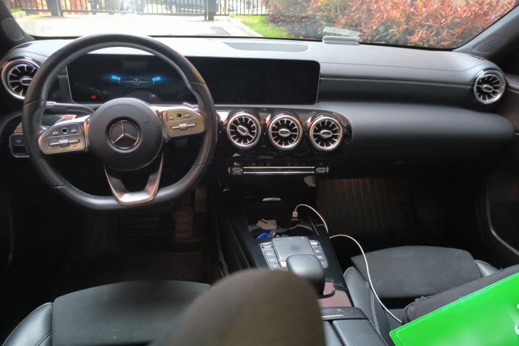 Used Mercedes-Benz A-Class 2020 Restyled A 200 L Sport Sedan Fashion Version Center Console