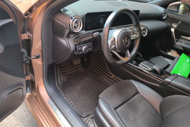 Used Mercedes-Benz A-Class 2020 Restyled A 200 L Sport Sedan Fashion Version Driver Seat