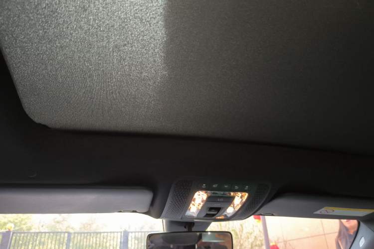 Used Mercedes-Benz A-Class 2020 Restyled A 200 L Sport Sedan Fashion Version Headliner