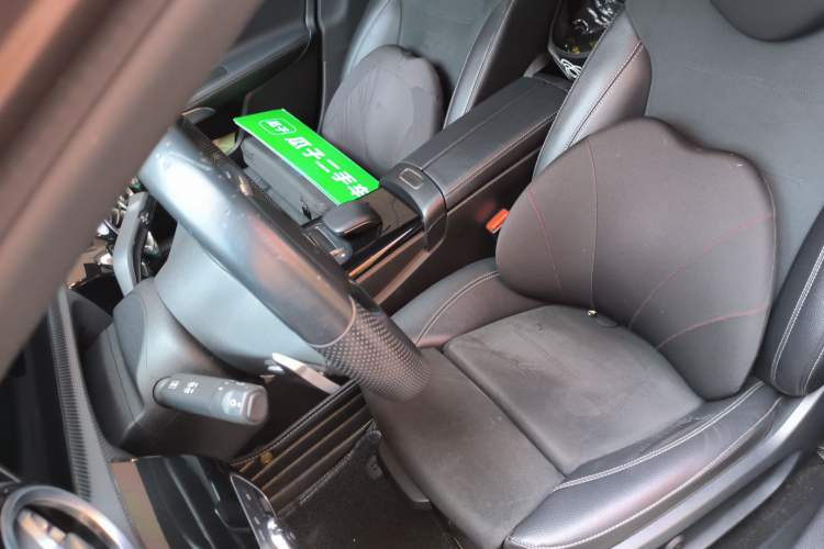 Used Mercedes-Benz A-Class 2020 Restyled A 200 L Sport Sedan Fashion Version Left Front Seat