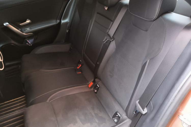 Used Mercedes-Benz A-Class 2020 Restyled A 200 L Sport Sedan Fashion Version Left Rear Seat