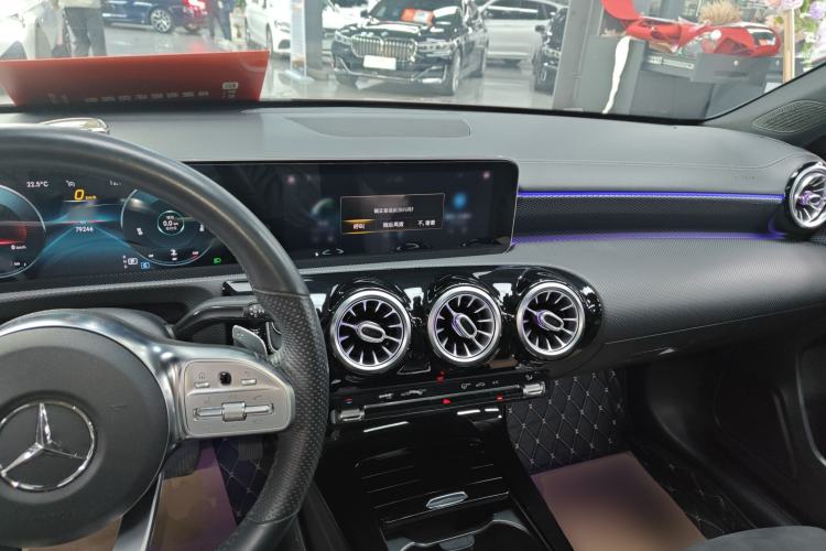 Used Mercedes-Benz A-Class 2020 Restyled A 200 L Sport Sedan Fashion Version Center Console