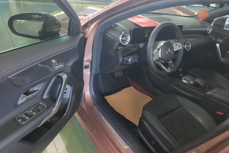 Used Mercedes-Benz A-Class 2020 Restyled A 200 L Sport Sedan Fashion Version Driver Seat
