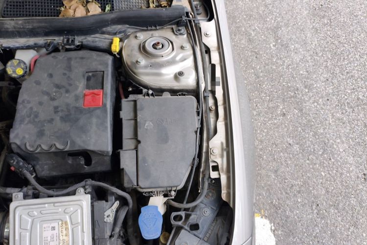 Used Mercedes-Benz A-Class 2020 Restyled A 200 L Sport Sedan Fashion Version Engine Bay Left