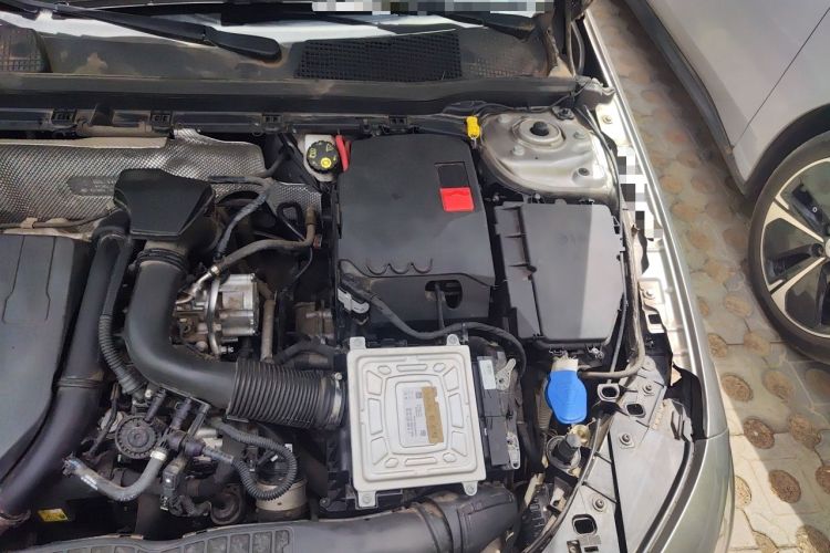 Used Mercedes-Benz A-Class 2020 A 200 L Sport Sedan Engine Bay Left
