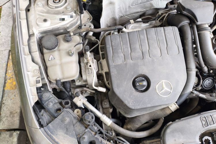 Used Mercedes-Benz A-Class 2020 Restyled A 200 L Sport Sedan Fashion Version Engine Bay Right