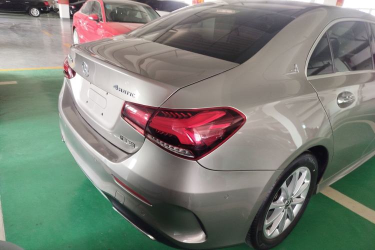 Used Mercedes-Benz A-Class 2020 Restyled A 200 L Sport Sedan Fashion Version Exterior 2