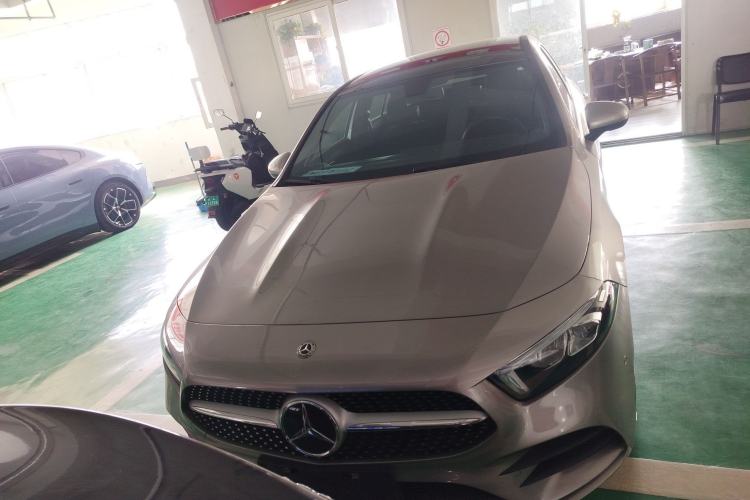 Used Mercedes-Benz A-Class 2020 Restyled A 200 L Sport Sedan Fashion Version Front