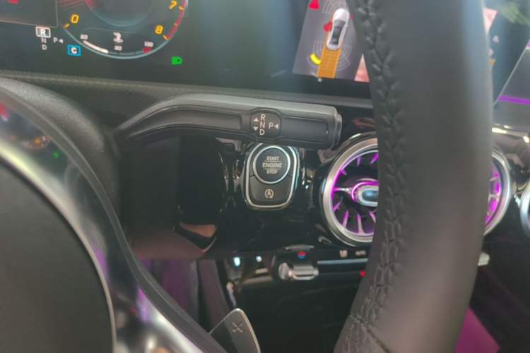 Used Mercedes-Benz A-Class 2020 Restyled A 200 L Sport Sedan Fashion Version Gear Lever
