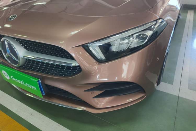 Used Mercedes-Benz A-Class 2020 Restyled A 200 L Sport Sedan Fashion Version Left Front Headlight