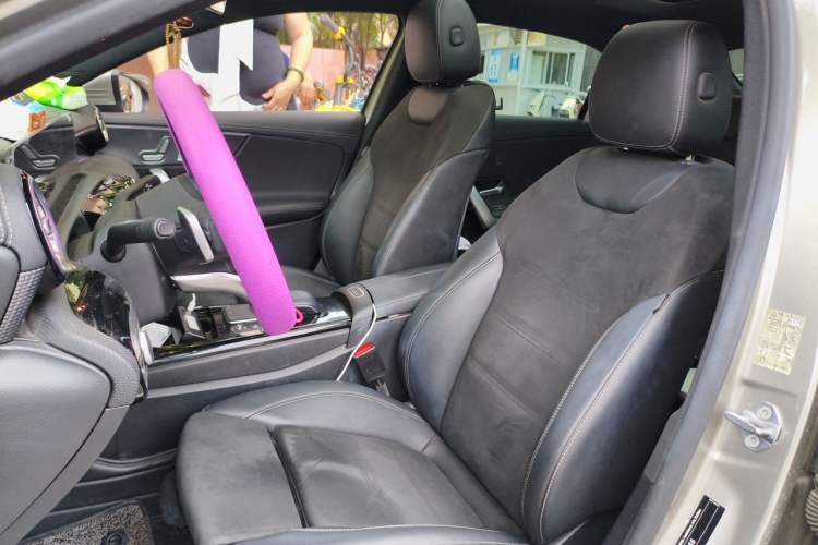 Used Mercedes-Benz A-Class 2020 Restyled A 200 L Sport Sedan Fashion Version Left Front Seat