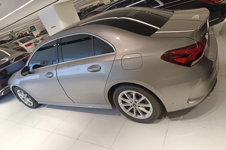 Used Mercedes-Benz A-Class 2020 Restyled A 200 L Sport Sedan Fashion Version Left Side