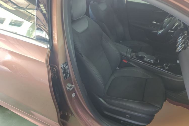 Used Mercedes-Benz A-Class 2020 Restyled A 200 L Sport Sedan Fashion Version Right Front Seat