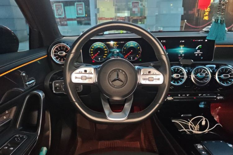 Used Mercedes-Benz A-Class 2020 Restyled A 200 L Sport Sedan Fashion Version Steering Wheel