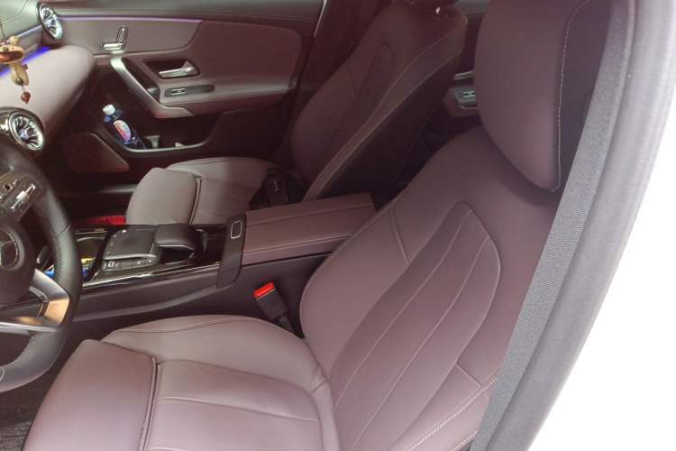 Used Mercedes-Benz A-Class 2020 Facelift A 180 L Sport Sedan Special Configuration Left Front Seat