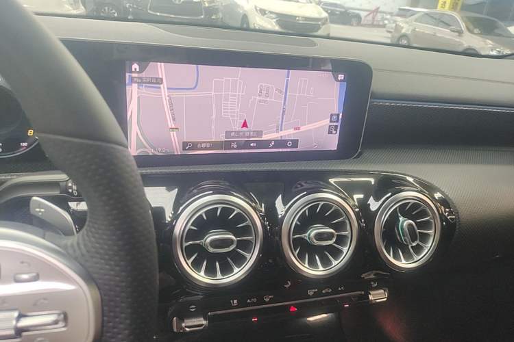 Used Mercedes-Benz A-Class 2020 Restyled A 200 L Sport Sedan Fashion Version Audio And AC Panel