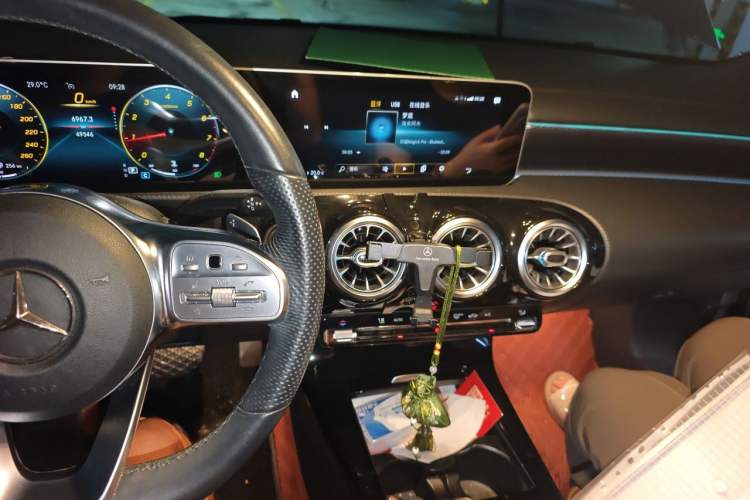 Used Mercedes-Benz A-Class 2020 Restyled A 200 L Sport Sedan Fashion Version Audio And AC Panel