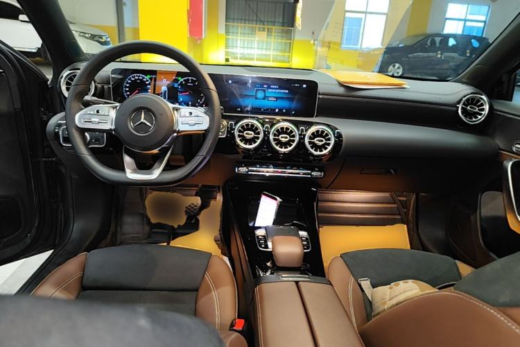 Used Mercedes-Benz A-Class 2020 A 200 L Sport Sedan Center Console