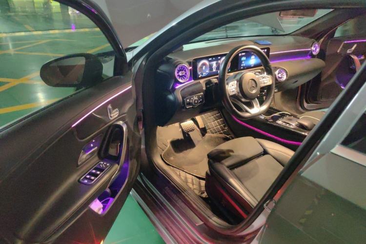 Used Mercedes-Benz A-Class 2020 Restyled A 200 L Sport Sedan Fashion Version Driver Seat