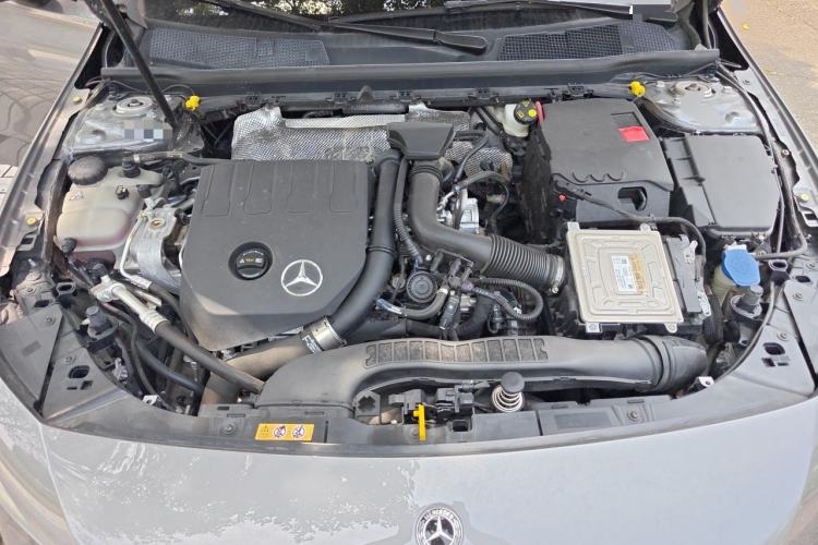 Used Mercedes-Benz A-Class 2020 Restyled A 200 L Sport Sedan Fashion Version Engine Bay