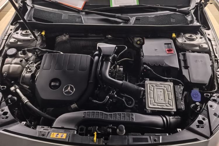 Used Mercedes-Benz A-Class 2020 Restyled A 200 L Sport Sedan Fashion Version Engine Bay