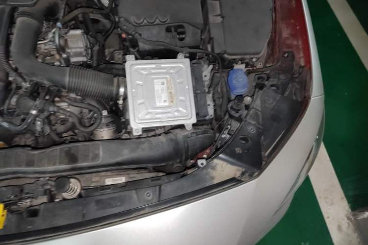 Used Mercedes-Benz A-Class 2020 Restyled A 200 L Sport Sedan Dynamic Version Engine Bay Left