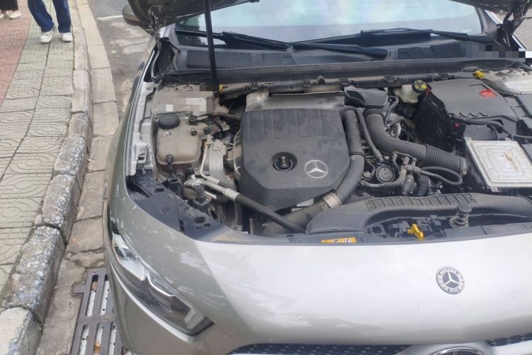 Used Mercedes-Benz A-Class 2020 Restyled A 200 L Sport Sedan Fashion Version Engine Bay Right