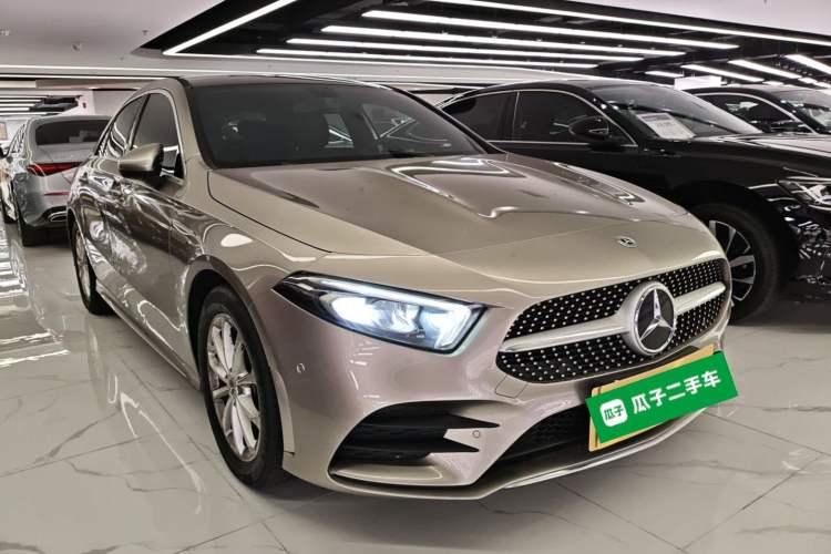 Used Mercedes-Benz A-Class 2020 Restyled A 200 L Sport Sedan Dynamic Version Exterior 2