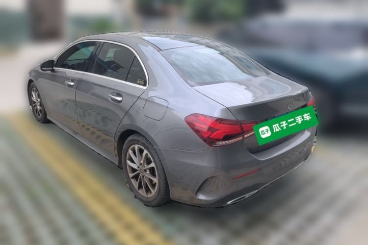 Used Mercedes-Benz A-Class 2020 Restyled A 200 L Sport Sedan Fashion Version Exterior 3