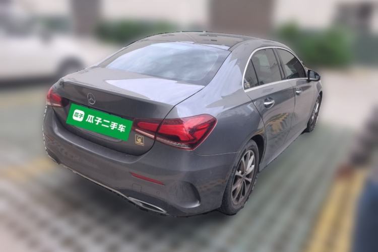 Used Mercedes-Benz A-Class 2020 Restyled A 200 L Sport Sedan Fashion Version Exterior 5