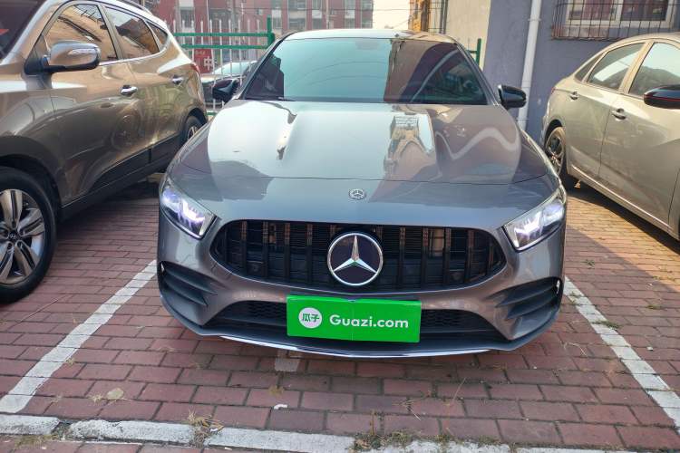 Used Mercedes-Benz A-Class 2020 Restyled A 200 L Sport Sedan Fashion Version Front