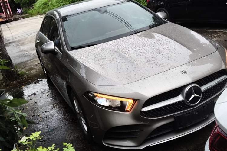 Used Mercedes-Benz A-Class 2020 Restyled A 200 L Sport Sedan Fashion Version Front Right 45 Deg