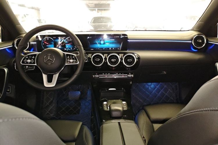 Used Mercedes-Benz A-Class 2020 Restyled A 200 L Sport Sedan Dynamic Version Interior 2