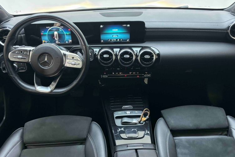 Used Mercedes-Benz A-Class 2020 A 180 L Sport Sedan Interior 4