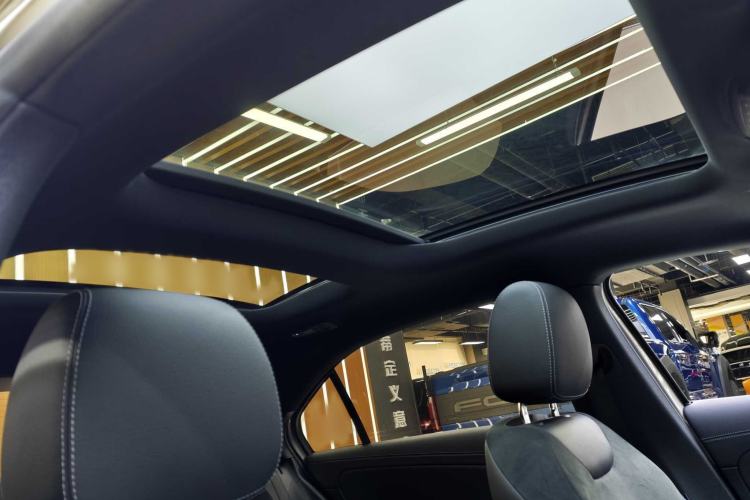 Used Mercedes-Benz A-Class 2020 Restyled A 200 L Sport Sedan Fashion Version Interior 8