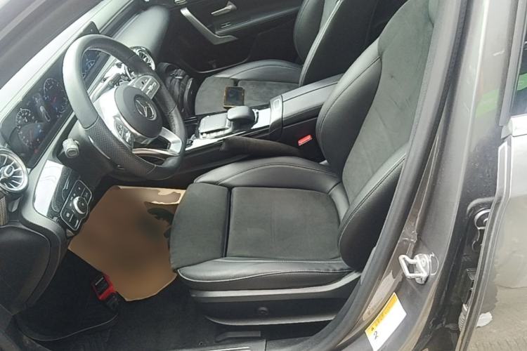 Used Mercedes-Benz A-Class 2020 Restyled A 200 L Sport Sedan Fashion Version Left Front Seat