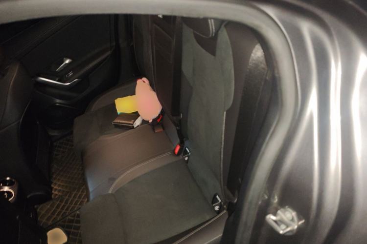 Used Mercedes-Benz A-Class 2020 Restyled A 200 L Sport Sedan Fashion Version Left Rear Seat