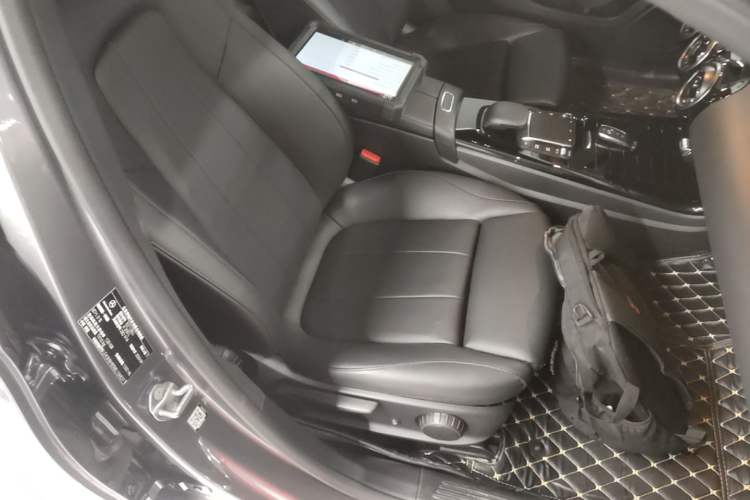 Used Mercedes-Benz A-Class 2020 Restyled A 200 L Sport Sedan Dynamic Version Right Front Seat