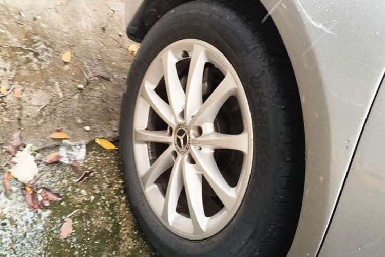 Used Mercedes-Benz A-Class 2020 Restyled A 200 L Sport Sedan Fashion Version Right Rear Wheel Hub