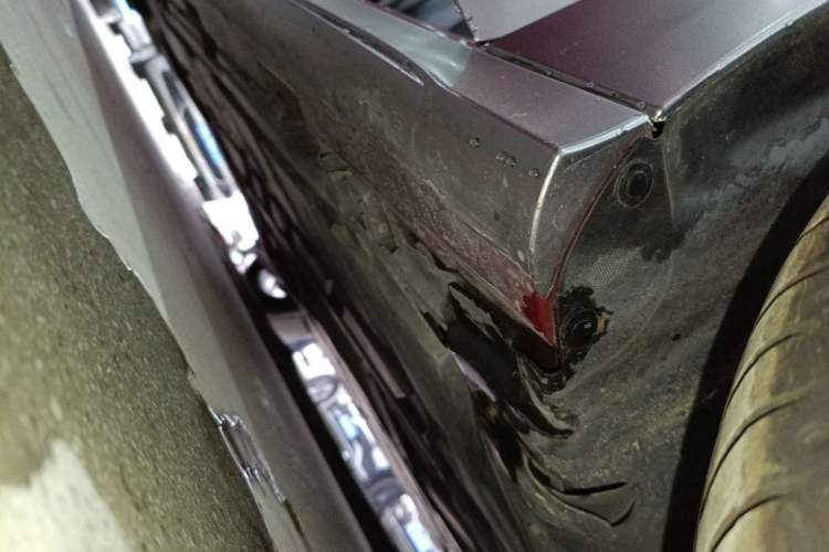 Used Mercedes-Benz A-Class 2020 A 200 L Sport Sedan Right Side Sill